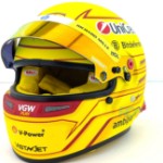 Lewis Hamilton 2025 - 1:2 Scale Bell F1 Mini Helmet - MH-33
