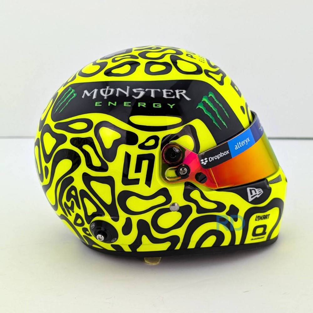 Mini Lando Lando Norris 2024 - 1:2 Scale Bell F1 Mini Helmet | RacingDirect.com